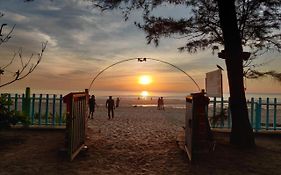 Deva Samudra Beach Stay